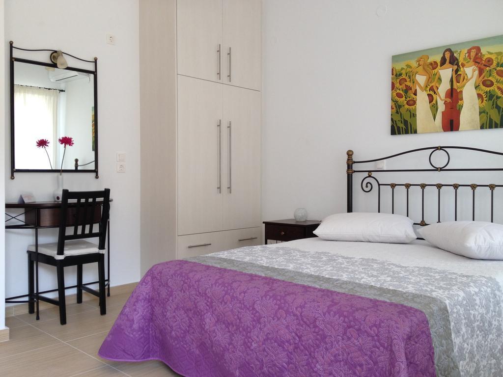 Green View Apartments อาโยส นิกีตัส ภายนอก รูปภาพ